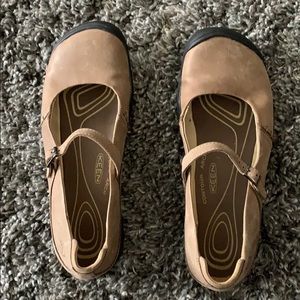 Keen leather Mary Jane size 10